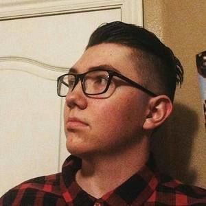 Meet your Posher, Carson